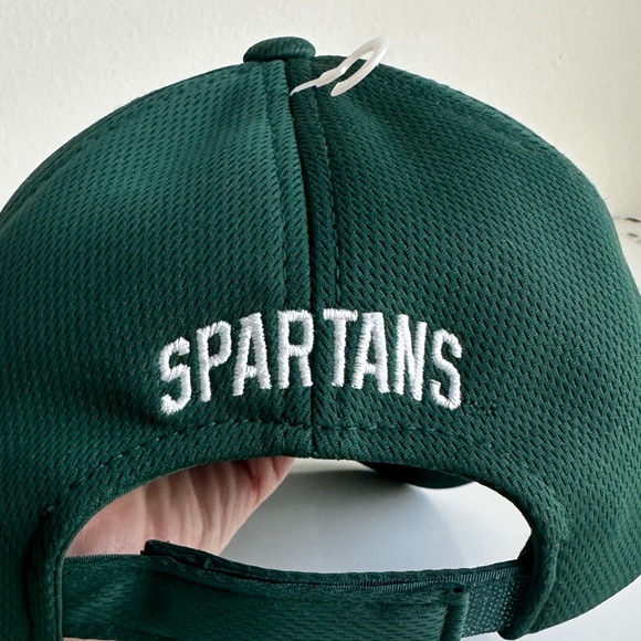 Captivating Quality Headwear Michigan State Spartans cap green gray 1 size NWT - Picture 3 of 10